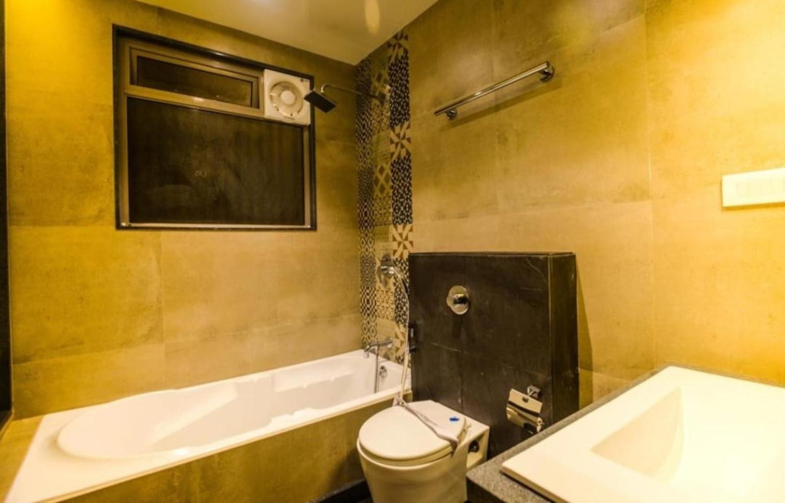 Elite Boutique Hotel Satara Exterior photo